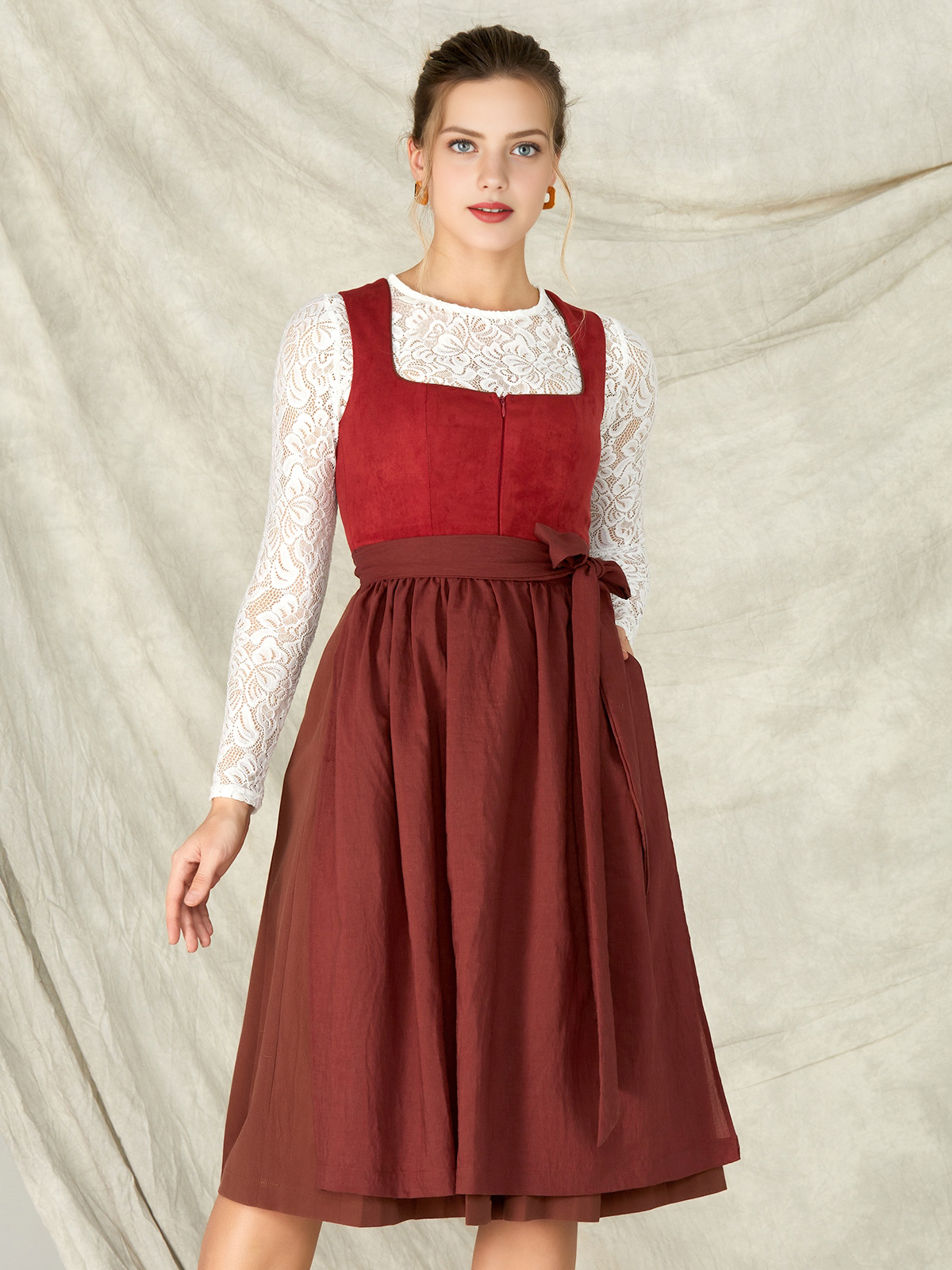 Dirndl Beige in eleganter Ausführung