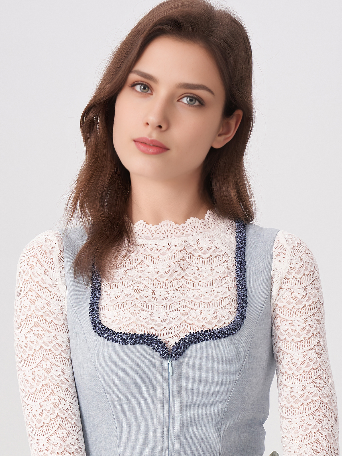 Dirndl in Blau – Eleganz pur