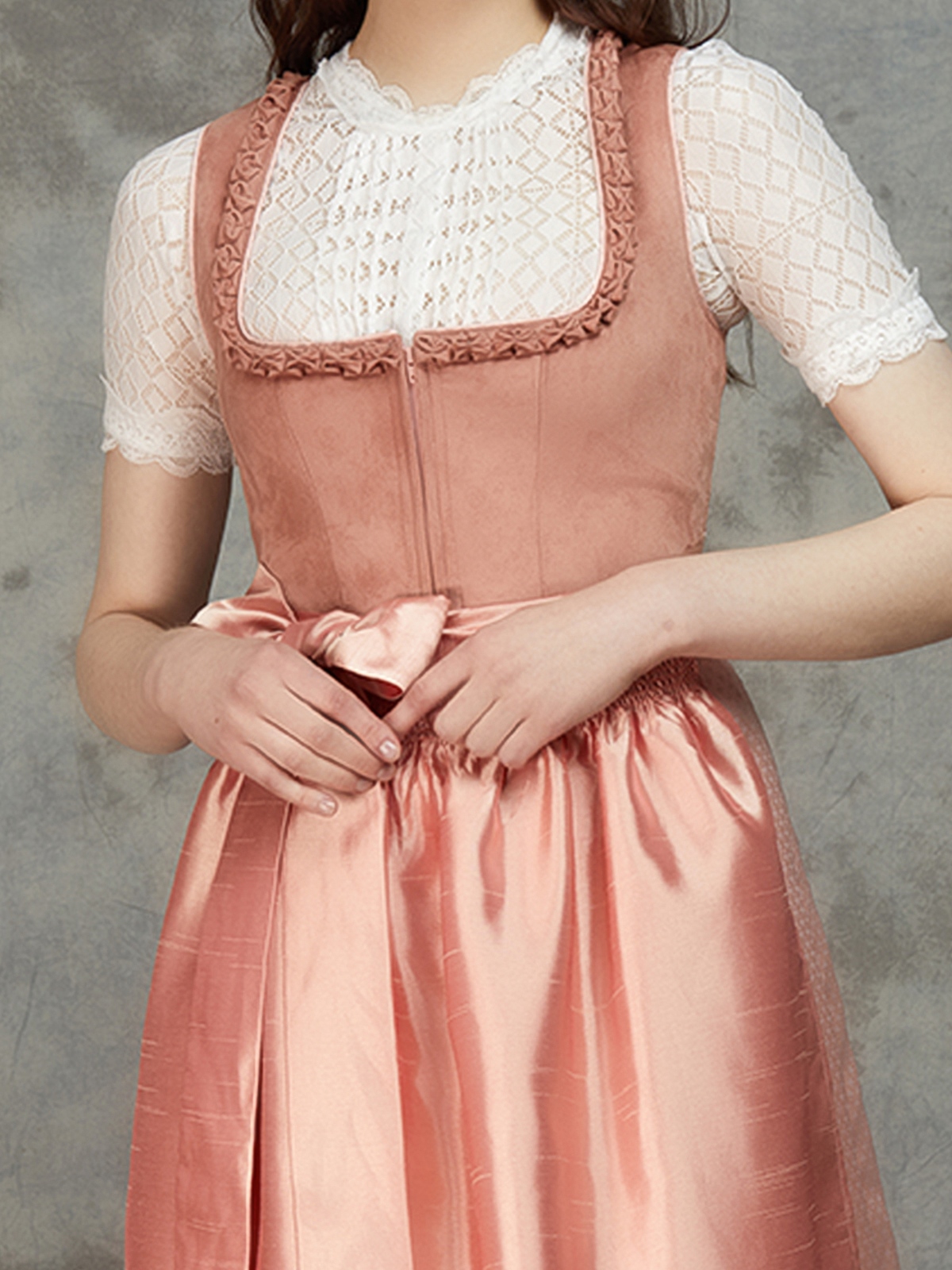 Dirndl Mini in Rosa
