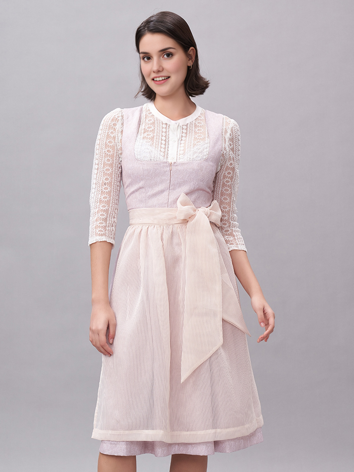 Ehreer Dirndl in Rosa – Eleganz und Tradition vereint