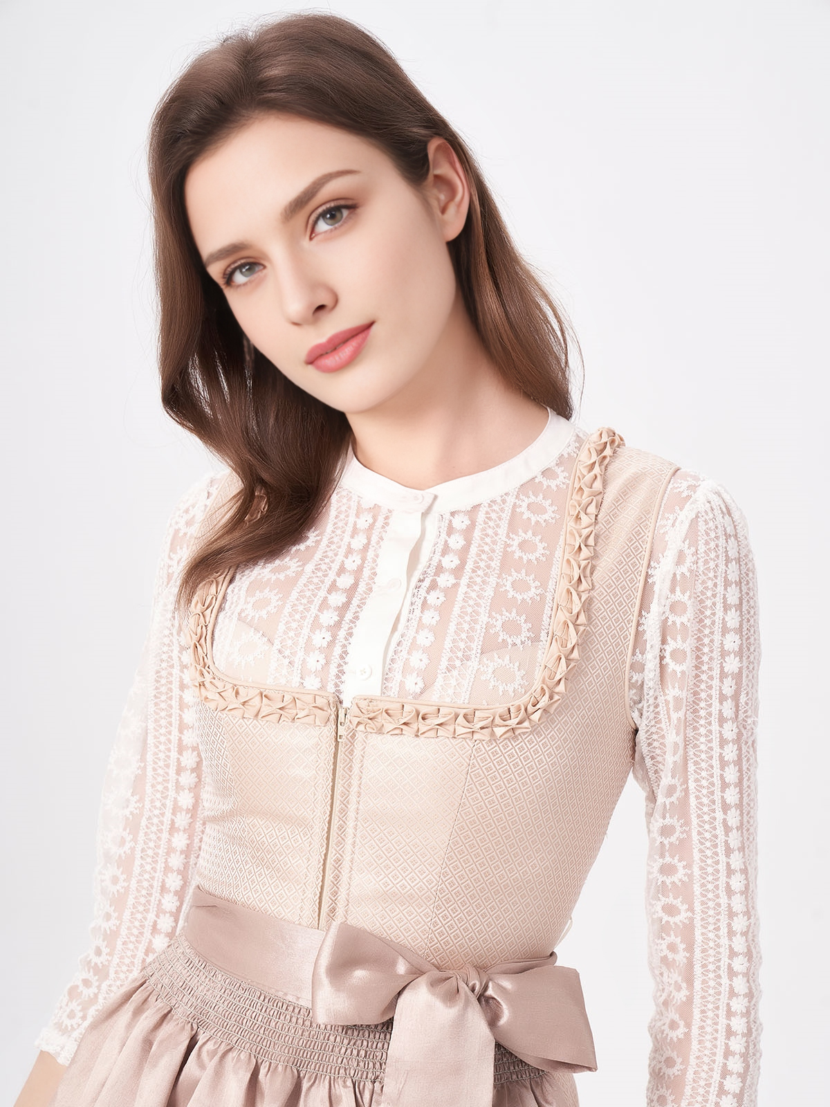 Dirndl dunkelblau samt in eleganter Ausführung