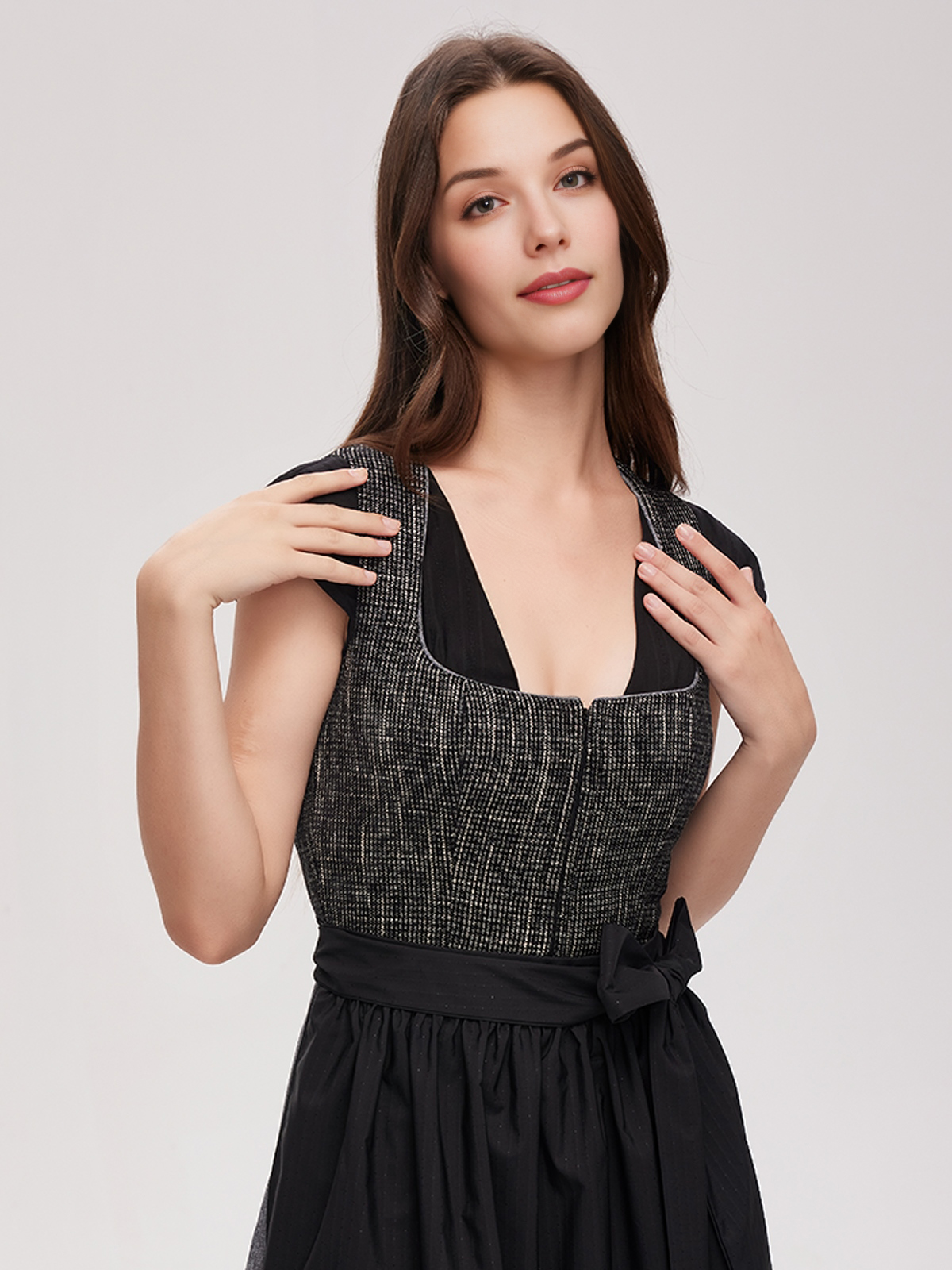 Dirndlbluse in Grün